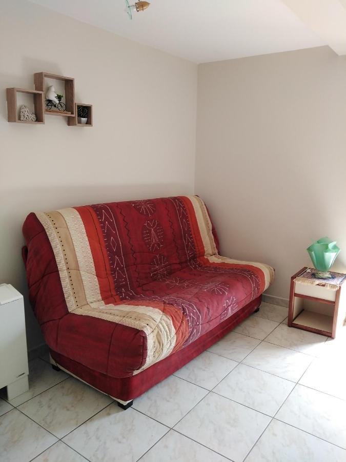 Apartamento Chaleureux A La Campagne Saint-Germain-Laprade Exterior foto